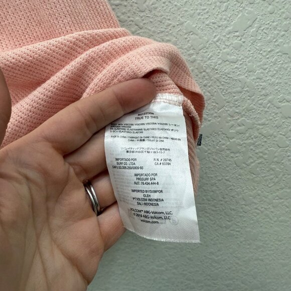 Volcom Lived in Lounge Waffle Knit Sleeveless Crop Tank Top Shirt Womens Small - Picture 4 of 8